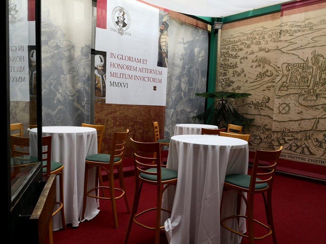 Hotel Oroszlan Szigetvár Zewnętrze zdjęcie